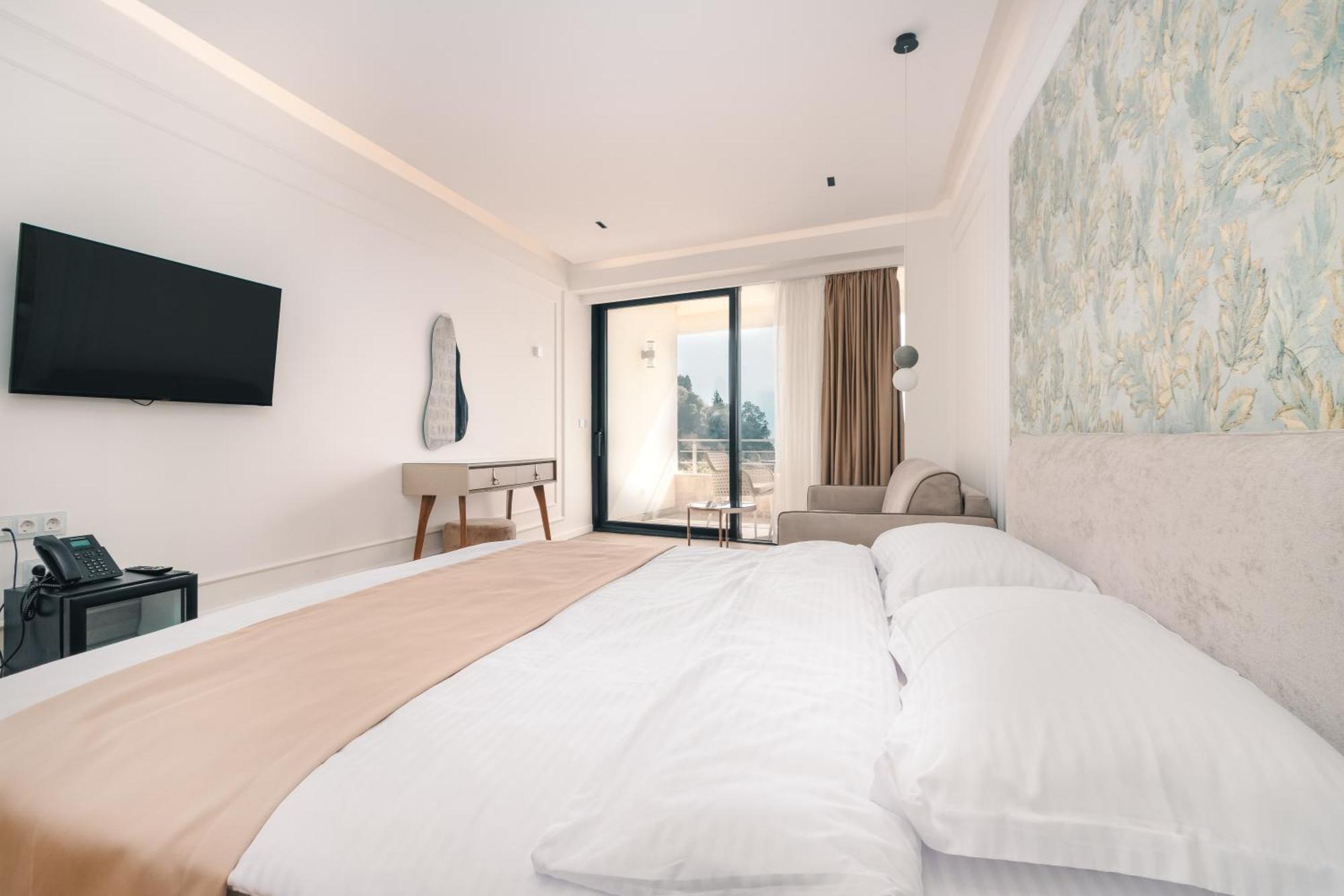 Miramar Hotel Улцин Екстериор снимка