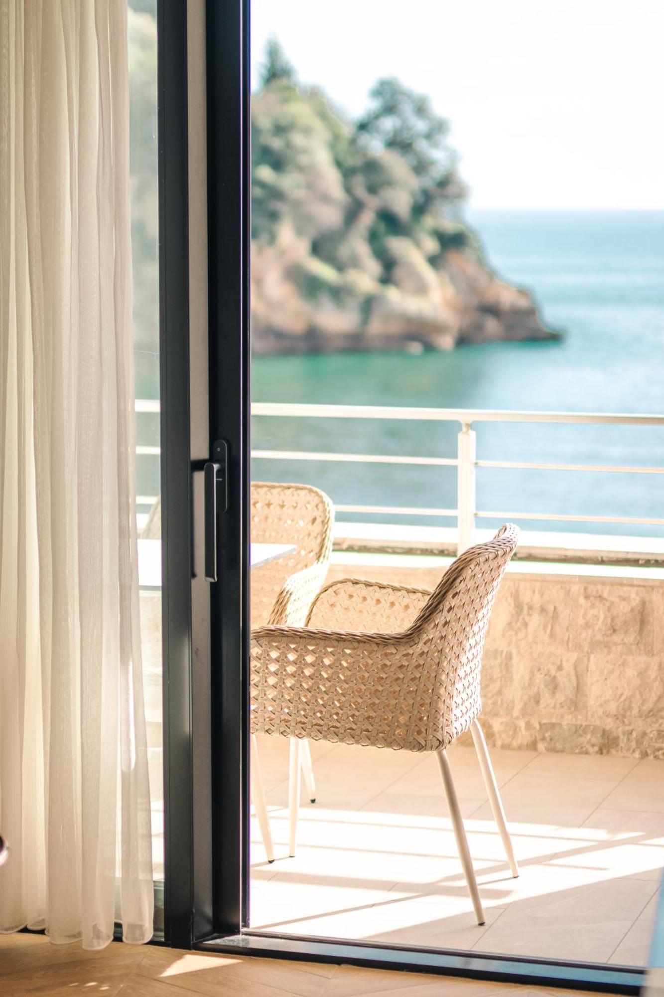 Miramar Hotel Улцин Екстериор снимка