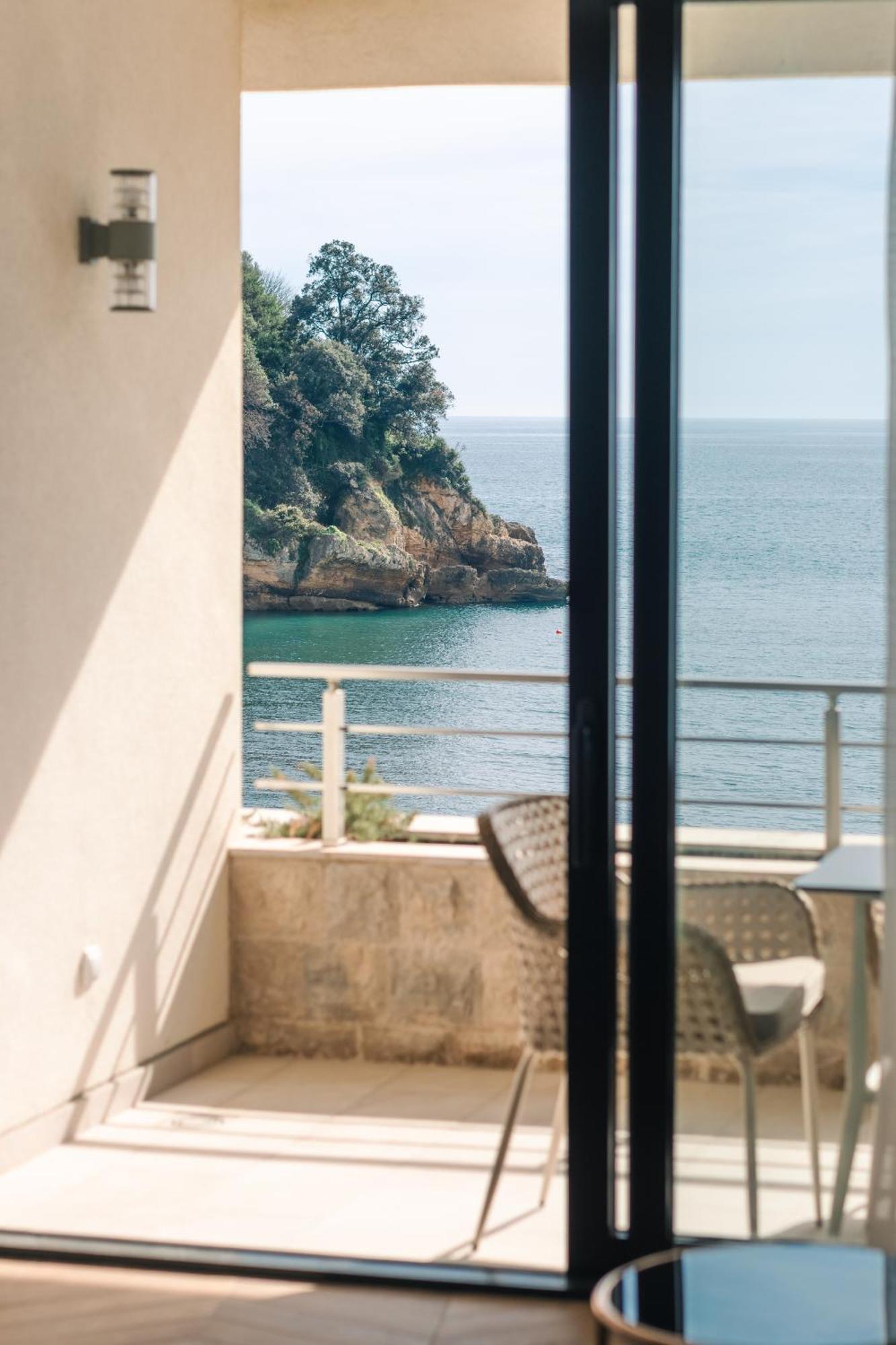 Miramar Hotel Улцин Екстериор снимка