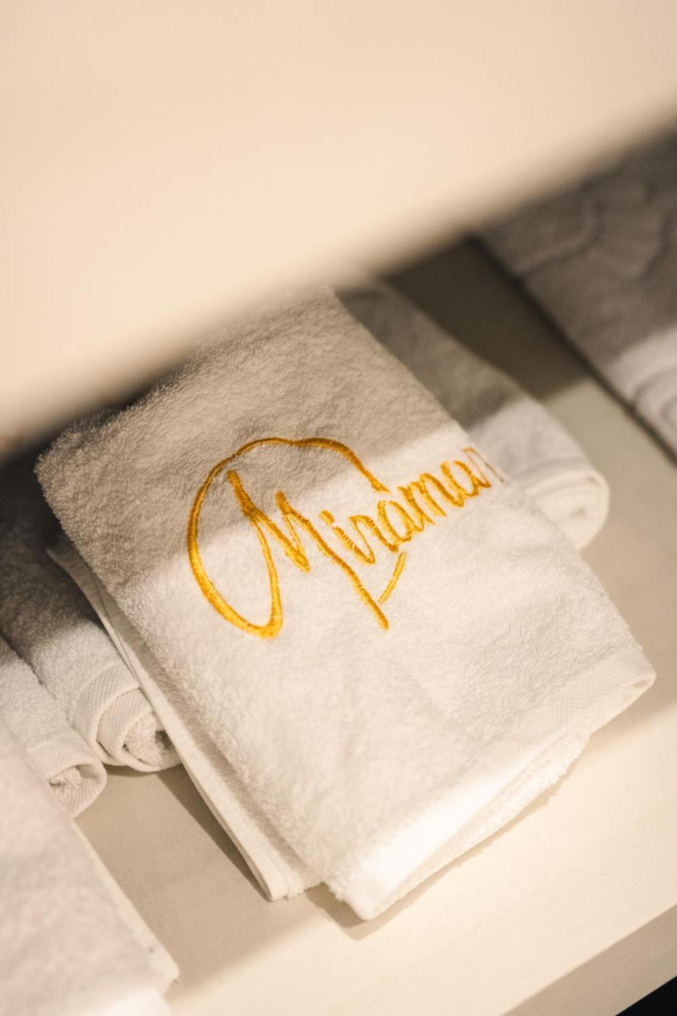 Miramar Hotel Улцин Екстериор снимка