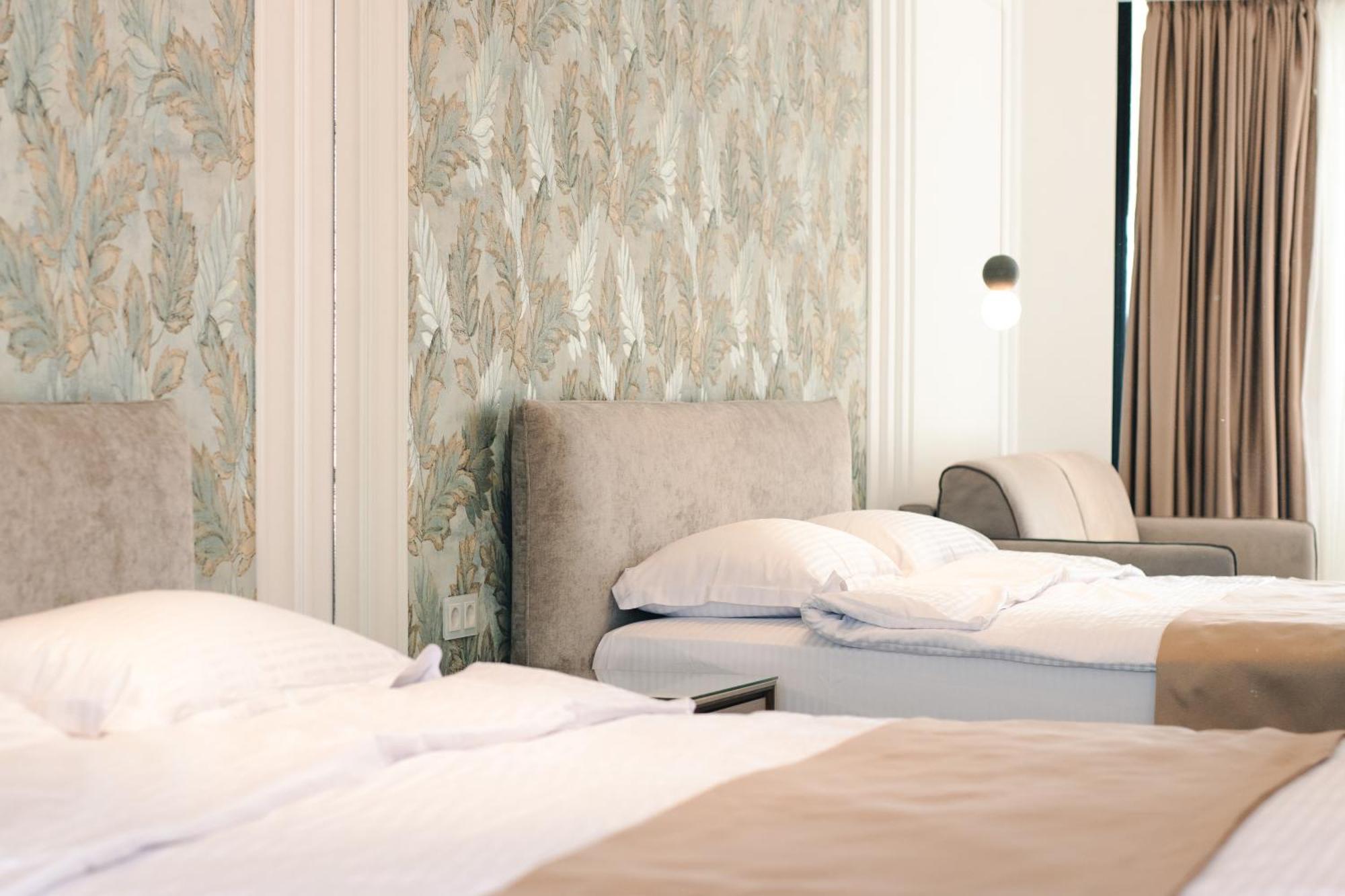 Miramar Hotel Улцин Екстериор снимка