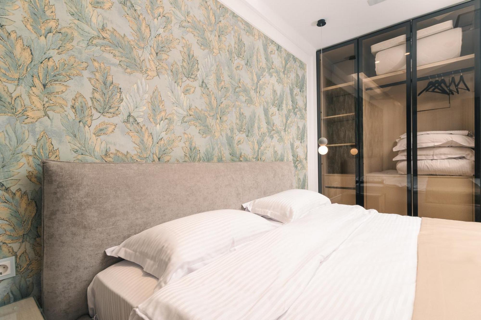 Miramar Hotel Улцин Екстериор снимка