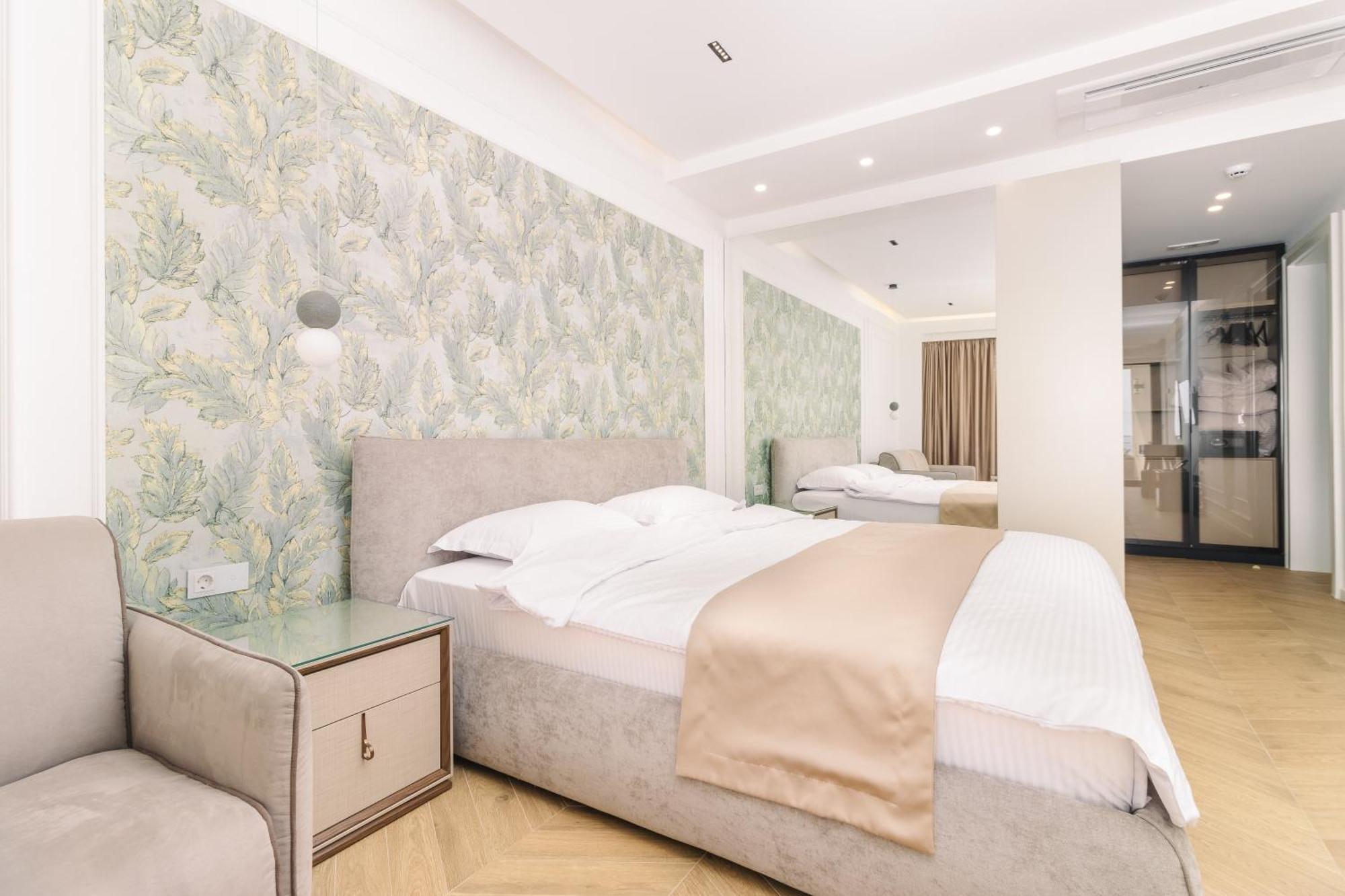 Miramar Hotel Улцин Екстериор снимка